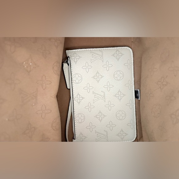 Source Unknown Cream Monogram Drawstring Shoulder Bag New - Picture 6 of 10